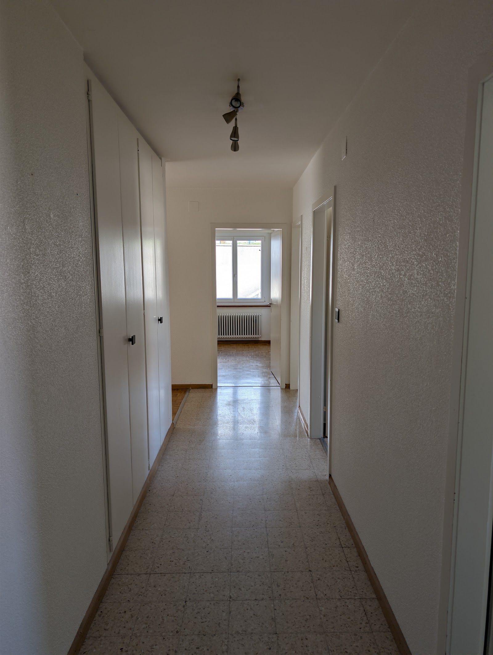 Intérieur du logement de 3 pièces au 1er étage